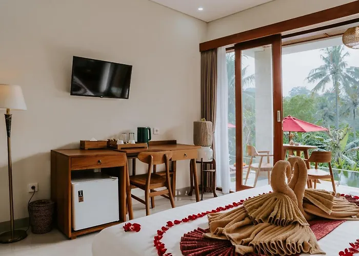 Sanubari Hotel 4*